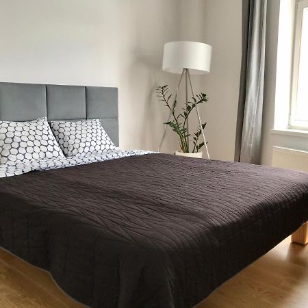 Poznan Rents - Apartamenty Stare Miasto Parking Gratis מראה חיצוני תמונה