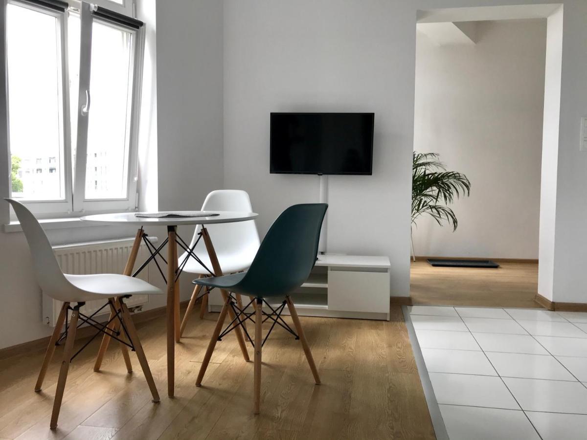 Poznan Rents - Apartamenty Stare Miasto Parking Gratis מראה חיצוני תמונה