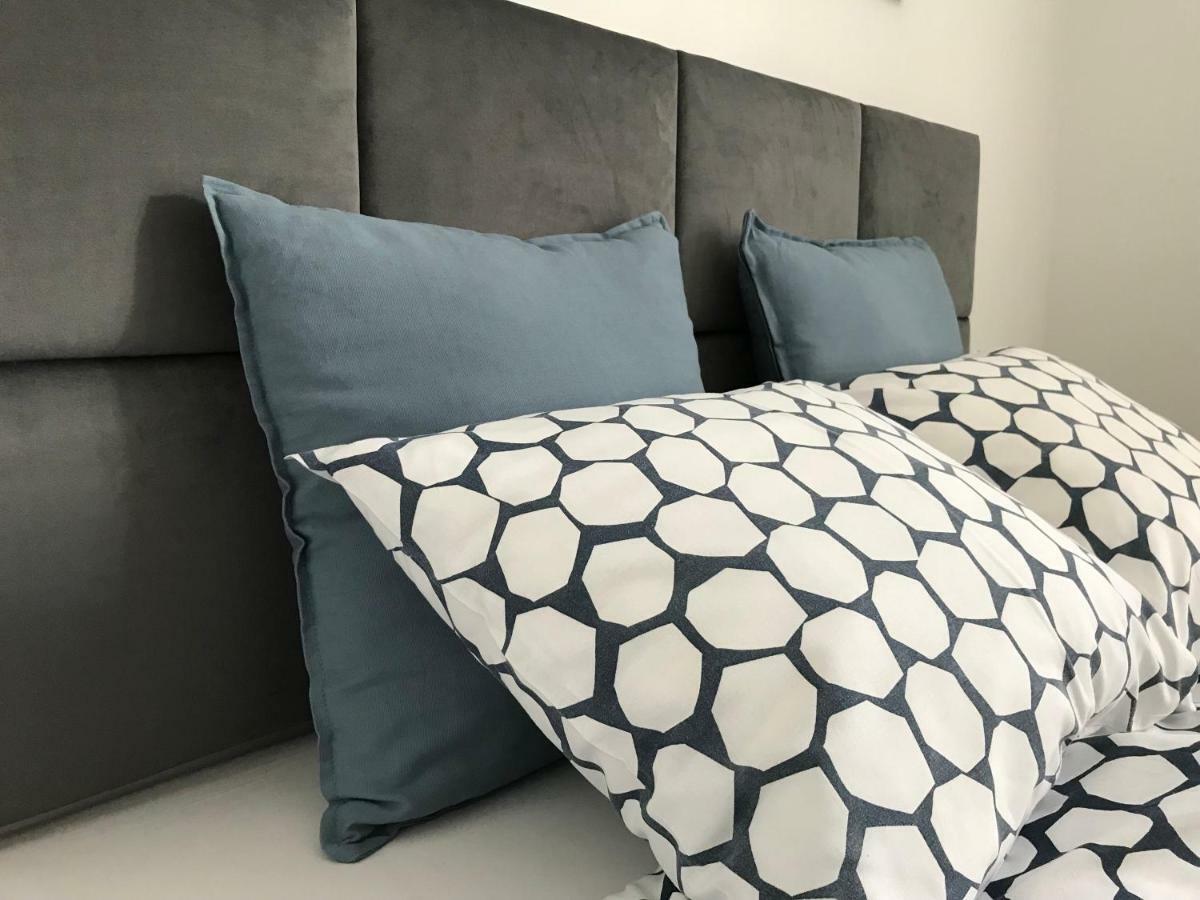 Poznan Rents - Apartamenty Stare Miasto Parking Gratis מראה חיצוני תמונה